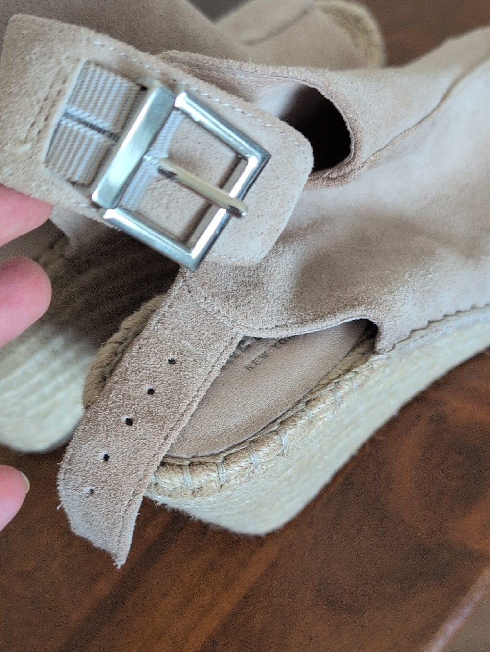 Kenneth Cole Tan Suede Peep-Toe Wedge Espadrilles Size 6 - Picture 4 of 10